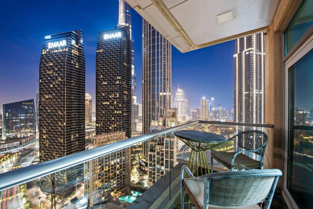 First Class 2Br Stunning Fountain View Dubai Exterior photo
